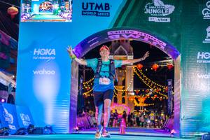 BIB: 5196
                            <button type="button" onclick="openModal(21813051)" class="btn btn-primary btn-sm float-right btn-popup" data-toggle="modal" data-target=".modal-high-quality">
                        <i class="fas fa-shopping-cart"></i> Add to Cart
                    </button>
                                            <button type="button" onclick="isThisMe(21813051, true)" class="btn btn-success btn-sm float-right btn-popup btn-isme hidden" data-toggle="tooltip" data-placement="bottom" title="นี่คือรูปของคุณใช่ไหม คลิกที่นี่เพื่อเอาเข้าอัลบั้ม">
                        <i class="fas fa-plus"></i> Add to album
                    </button>
                    <button type="button" onclick="isThisMe(21813051, false)" class="btn btn-warning btn-sm float-right btn-popup btn-isnotme hidden">
                        <i class="fas fa-ban"></i> Remove from album
                    </button>